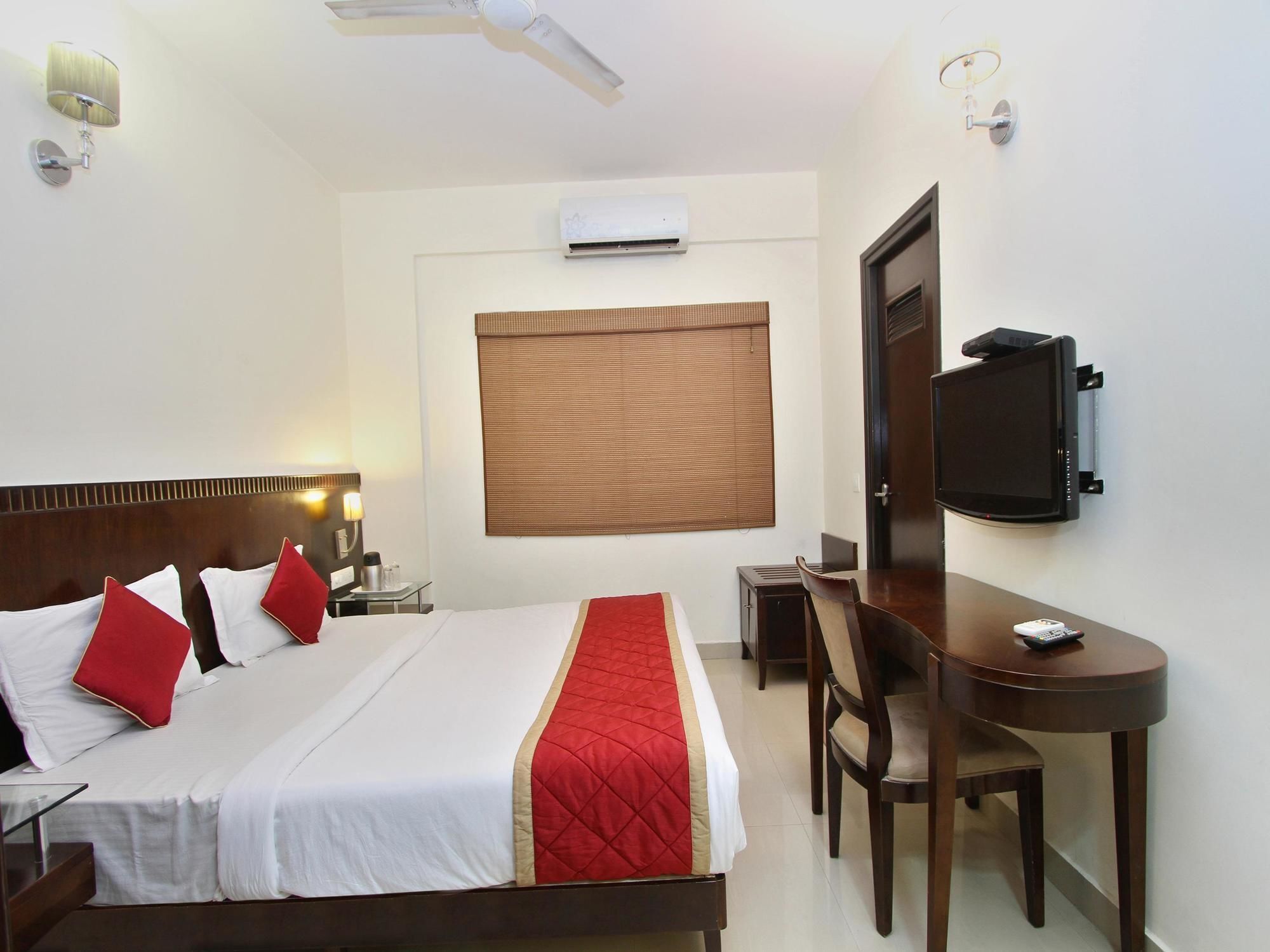 Oyo 435 Hotel Amshi International Bangalore Exteriör bild