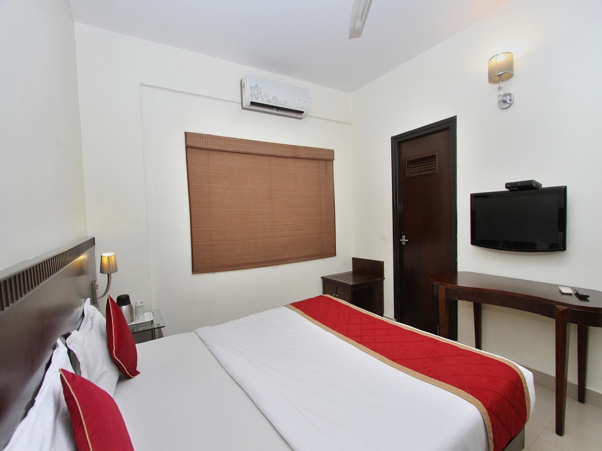 Oyo 435 Hotel Amshi International Bangalore Exteriör bild
