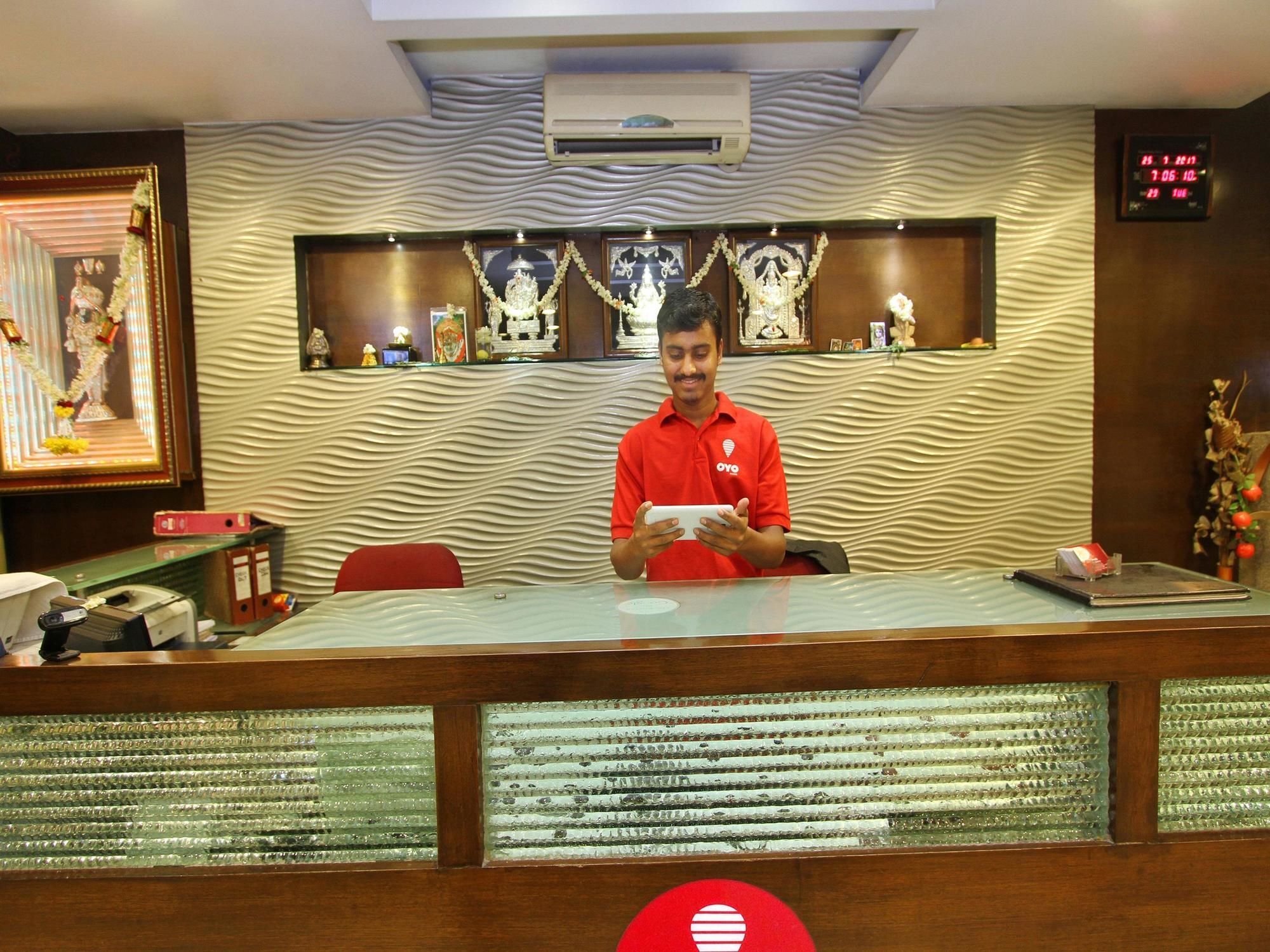 Oyo 435 Hotel Amshi International Bangalore Exteriör bild